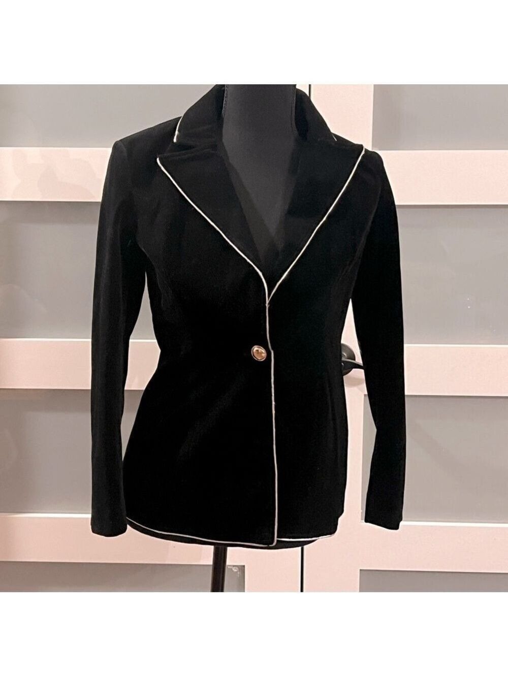 TISSU black velvet blazer. Size S. Made in Italy